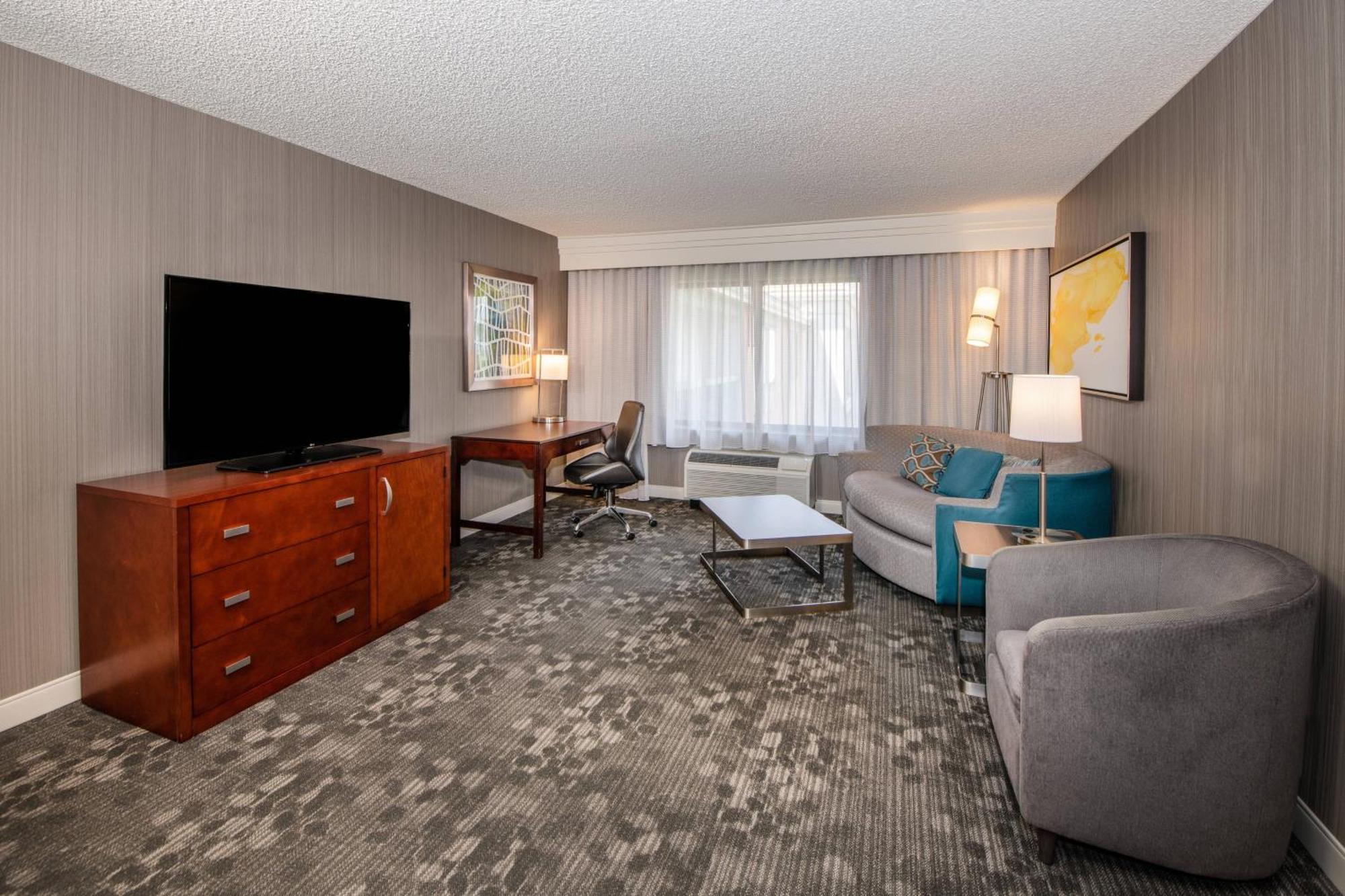 Hotel Courtyard By Marriott Oakland Airport Exteriér fotografie
